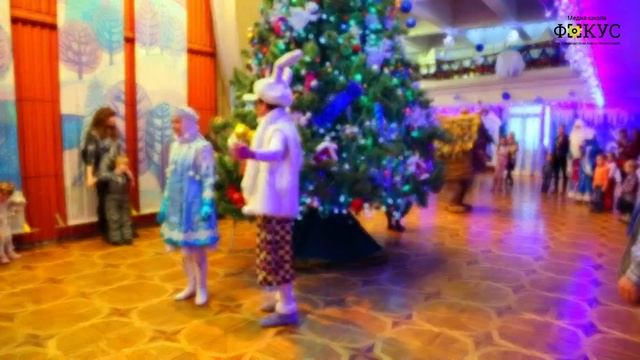 Новогодние елки в ТЕАТРЕ КУКОЛ смотреть онлайн