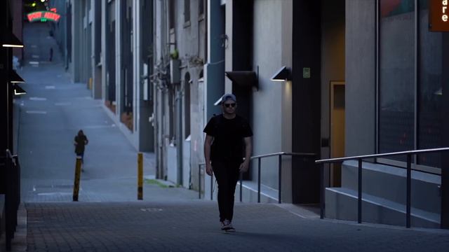 БЛУДНЫЙ СЫН Валерий Шибитов _ OFFICIAL VIDEO _ IG @shibitovmusic _ Apple Music & Spotify смотреть онлайн