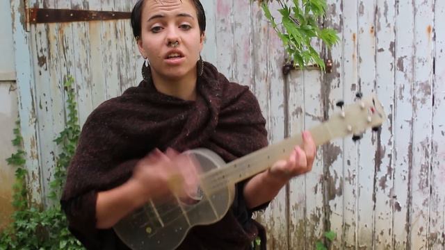 unfucktheworld // Angel Olsen // Outdoor Ukulele cover by Andie смотреть онлайн