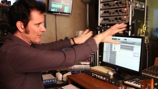Panning Basics - Warren Huart: Produce Like A Pro смотреть онлайн
