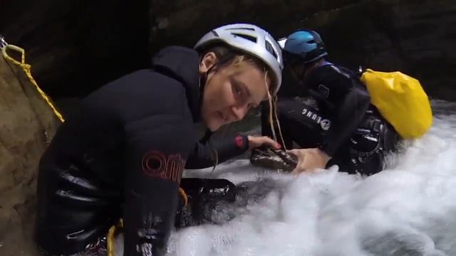 Каньонинг с гидами в Сочи смотреть онлайн