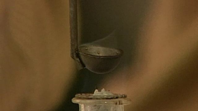 ГОРЕНИЕ СЕРЫ В КИСЛОРОДЕ.ХИМИЯ.ХРОНИКА смотреть онлайн