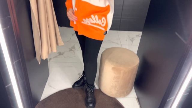 Предновогодний шопинг в ТЦ Каширская Плаза. Ищу наряд в стиле китч. Мои образы для сцены?? смотреть онлайн