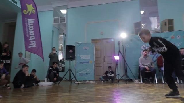 БАТЛ SERGIEV CUP 2022 - BREAK DANCE 21 смотреть онлайн