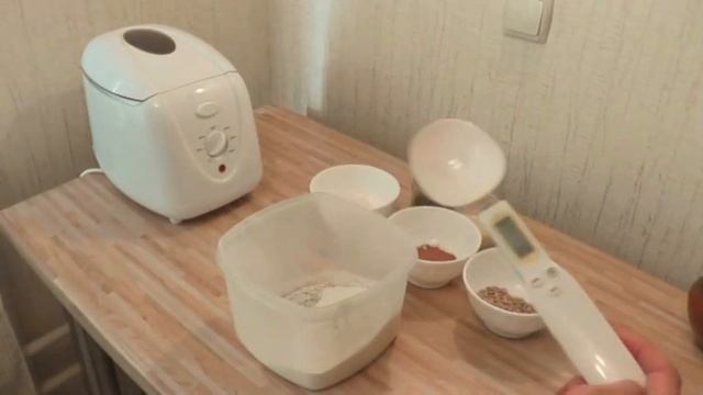 Ложка-весы с цифровым дисплеем смотреть онлайн