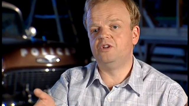 BRITISH STAR TOBY JONES SOUNDS LIKE TRUMAN CAPOTE смотреть онлайн