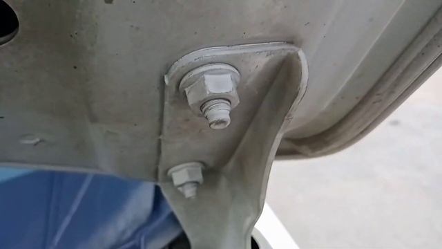Теана 2.5 с сюрпризом внизу. Почему важно смотреть и мерить не только краску авто! смотреть онлайн