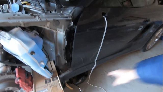 981 Cayman S repair - lights, fender, mirror смотреть онлайн