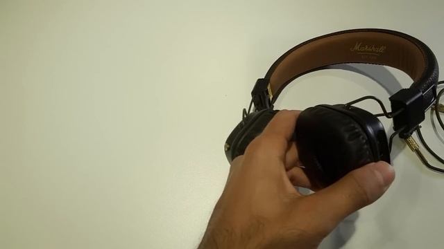Marshall Major II Bluetooth Headphones Hands-On Review смотреть онлайн