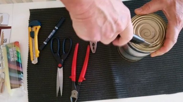 самодельный обогреватель на вечной свече#homemade heater from tin cans.