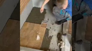 Укладка душевой плитки под уклоном.ужские лайфхаки #ustalar #akfakanal