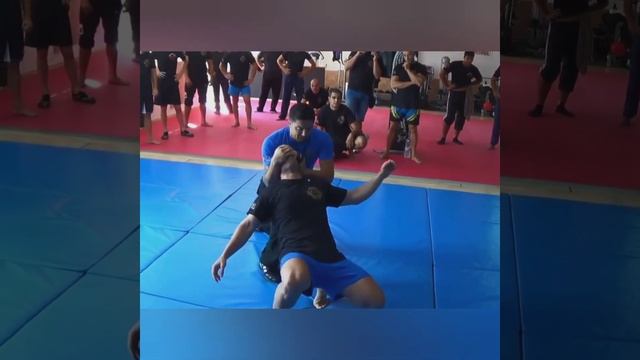 Karate Self Defense Techniques | Top Self Defense Moves ???
