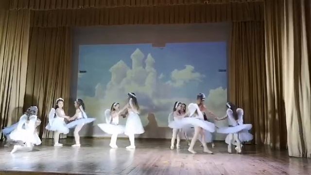 Репетиция танца ко Дню Святого Николая смотреть онлайн