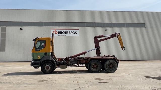 2003 Renault Kerax 340 6x4 Rolloff Truck I St Aubin, France Auction - 10 & 11 May смотреть онлайн