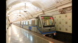 Поездка по Кольцевой линии на составе 81-740.4 Русич