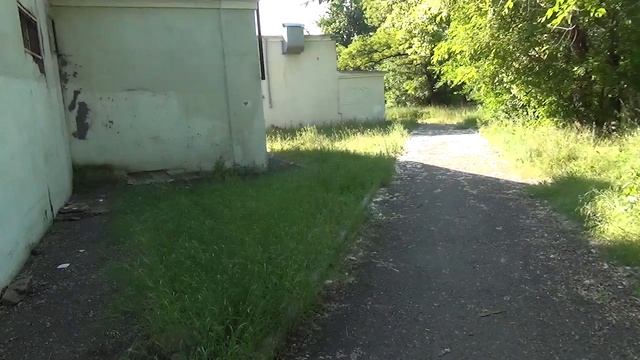 Бывшая школа... смотреть онлайн