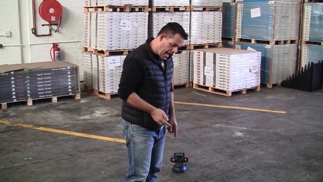 Bosch GSL 2 Professional Laser Level | S2 Ep 14 Product Review смотреть онлайн