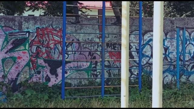 Нужна ли физическая подготовка? | Партизанство смотреть онлайн
