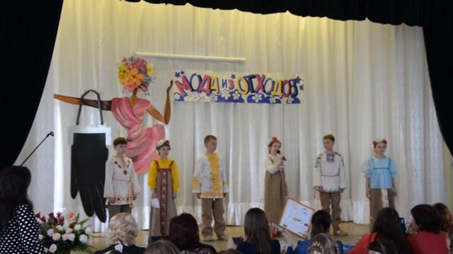 экологический конкурс "Мода из отходов" , видео смотреть онлайн