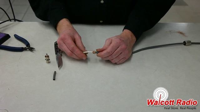 How to Install a PL-259 Coax Connection смотреть онлайн