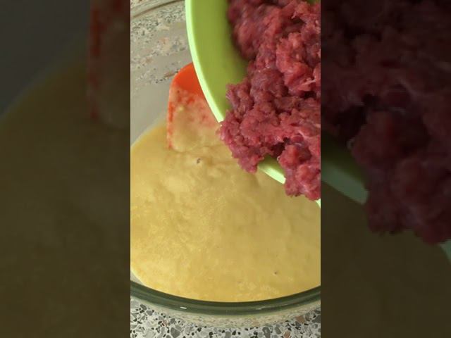 Клецки с мясной начинкой или ленивые пельмени. Быстро, просто и ооочень вкусно! смотреть онлайн