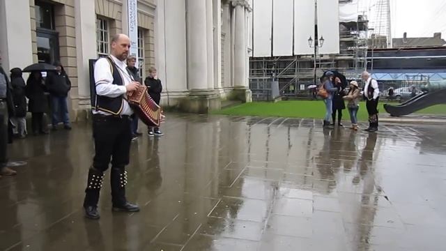 Morris Dance (English Folk Dance) смотреть онлайн