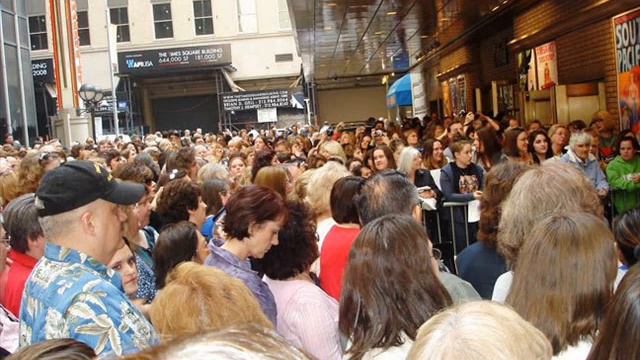 Thank You, Large Version смотреть онлайн