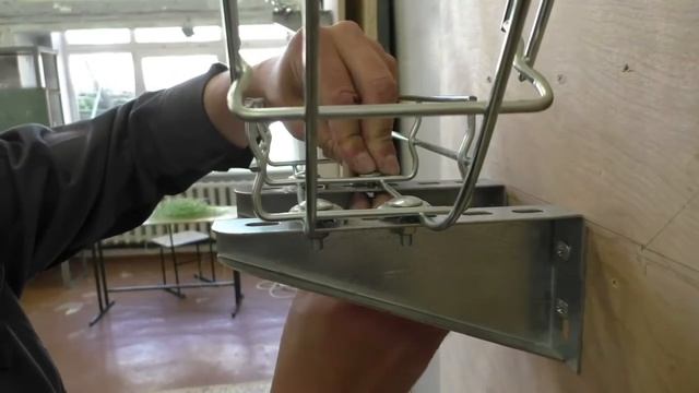 монтаж проволочного лотка часть 2 смотреть онлайн
