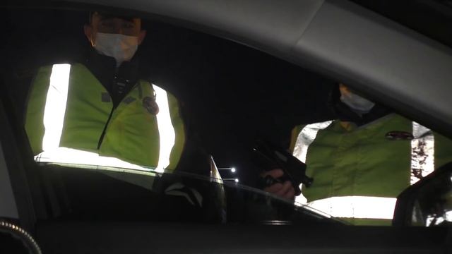 Вологодский развод за тонировку / Самый наглый экипаж / Когда остановил не того цыгана смотреть онлайн