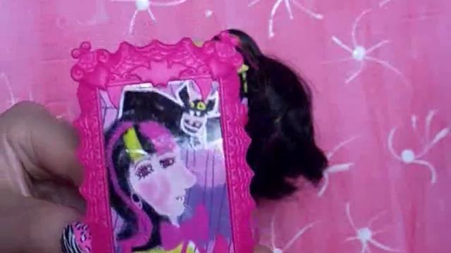 Обзор на куклу Monster High : Draculaura Art Class/Дракулаура " Art Class" обзор с Leylavis смотреть онлайн