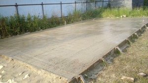 Строим гараж с нуля без опыта - Заливка бетонной плиты