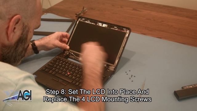 Lenovo ThinkPad X131e Chromebook LCD Replacement смотреть онлайн