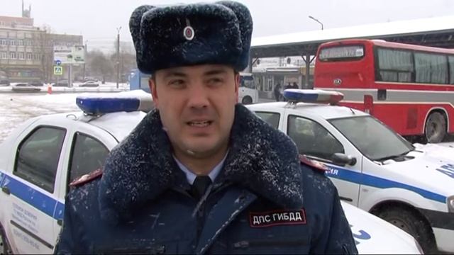 Автобус переехал девушку на автовокзале около ДС Юность смотреть онлайн