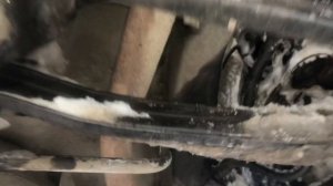 Как поменять втулки заднего стабилизатора на автомобиле Hyundai Accent