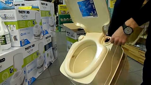 Биотуалет Thetford Porta Potti Qube 165 Luxe Бежевый смотреть онлайн