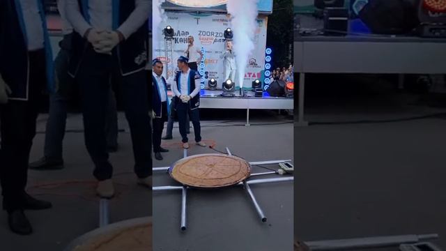 Балтачта рекордлы бәлеш пешерделәр-2 смотреть онлайн