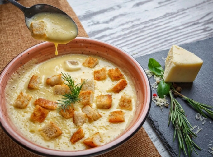 КРЕМ-СУП КУРИНЫЙ С СЫРОМ смотреть онлайн