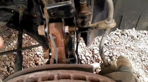 Митсубиси АСХ меняем передний амортизатор / Mitsubishi ASX Stoßdämpfer wechseln vorn