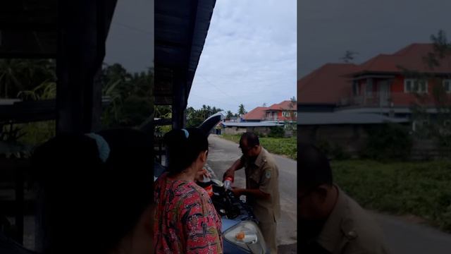 RADIATOR BERKARAT... MINUM COCA COLA SAJA смотреть онлайн