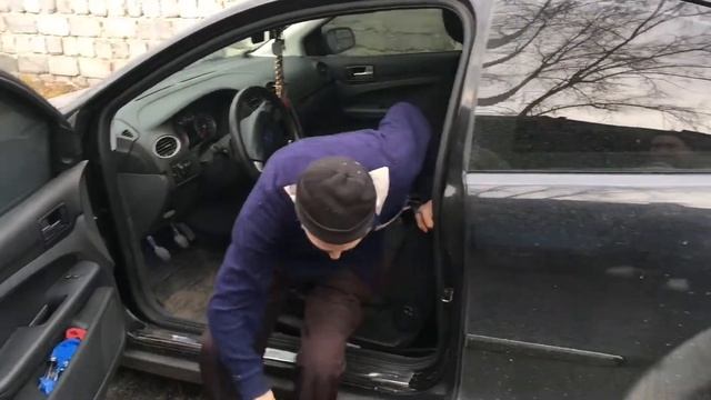 Местный авторитет про Ford Focus 2. Много Мата +18 смотреть онлайн