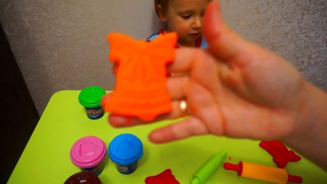 ТИМУР ЛЕПИТ ИЗ ПЛАСТИЛИНА ПЛЕЙ ДО НОВОГОДНИЕ ФИГУРКИ УЧИМСЯ ЛЕПИТЬ ИЗ ПЛАСТИЛИНА ВИДЕО ДЛЯ ДЕТЕЙ смотреть онлайн