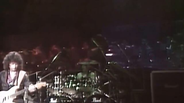 Рок ! Rainbow - Difficult to Cure 1984 Live смотреть онлайн