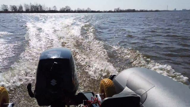 Лодка не требующая регистрации и прав RiverBoats RB — 430 и мотор Suzuki DT 9,9 AS смотреть онлайн