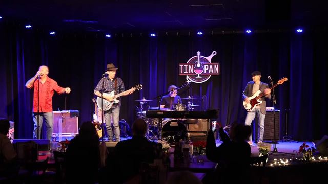Nighthawks live at The Tin Pan (Richmond, VA) смотреть онлайн