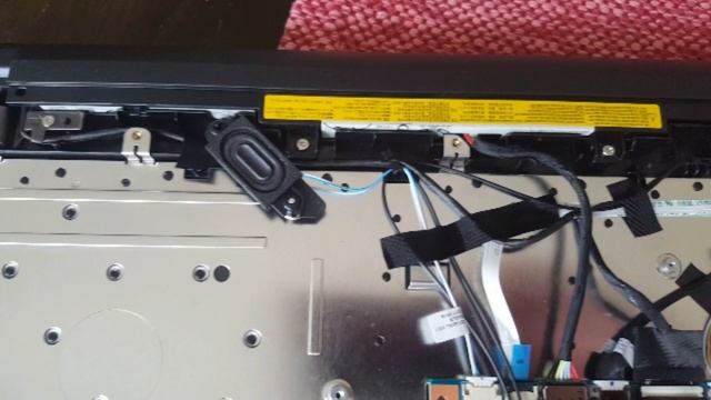 Lenovo V110-15IAP (80TG00VNAU) OVERVIEW