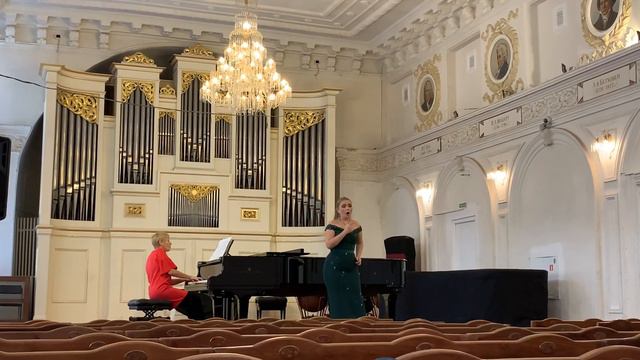 Кошелева Мария, 3 курс. Экзамен 21.12.21. Украинская народная песня «На вулиці скрипка грає» смотреть онлайн