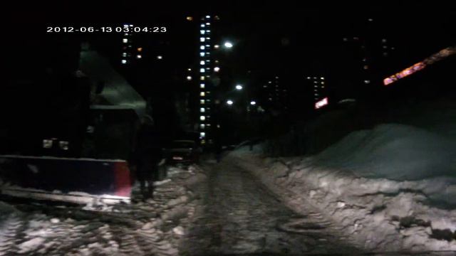 Девушка зимой упала смотреть онлайн