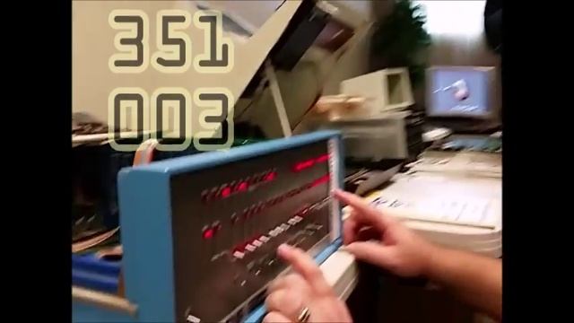A re-tracing of how Paul Allen loaded BASIC on the MITS Altair 8800 from paper tape смотреть онлайн