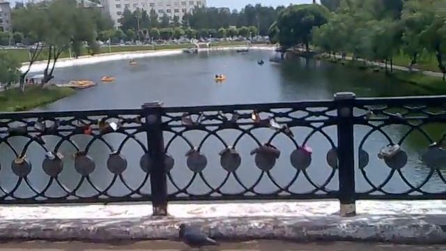 Киров. Парк у цирка и Диорамы. смотреть онлайн