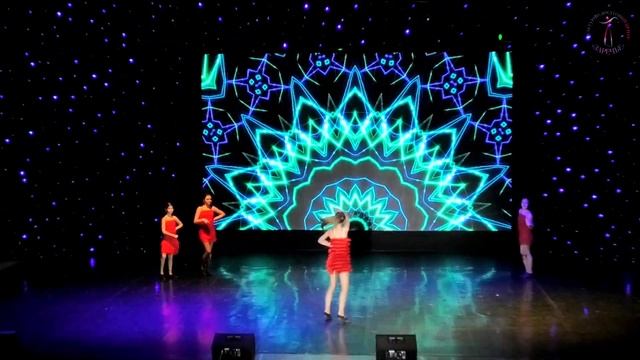 Ансамбль современного танца "Арабеск". смотреть онлайн